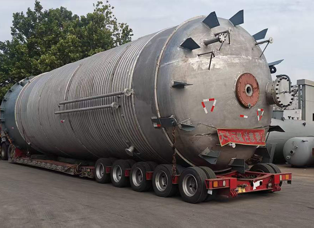 1790674928151601.jpg Pressure vessel tank.jpg